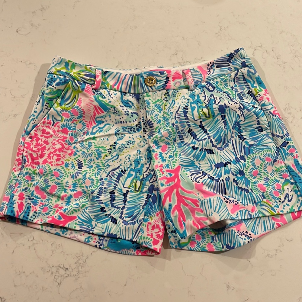 Lilly stretch shorts